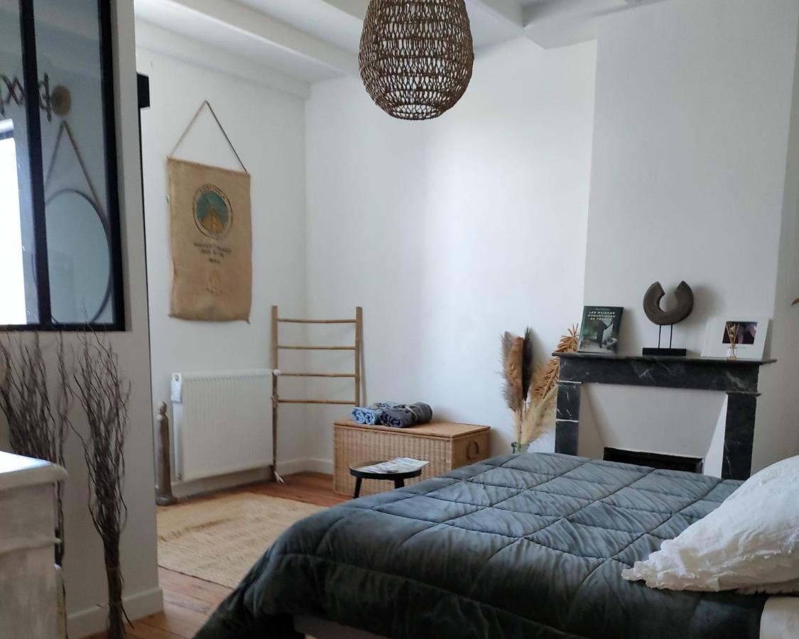 L' Embellie Sur Lot Sainte-Livrade-sur-Lot Exterior foto